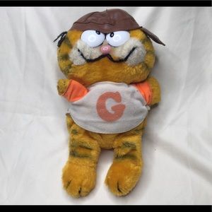 Vintage 1981 Fun Farm Football Player Garfield